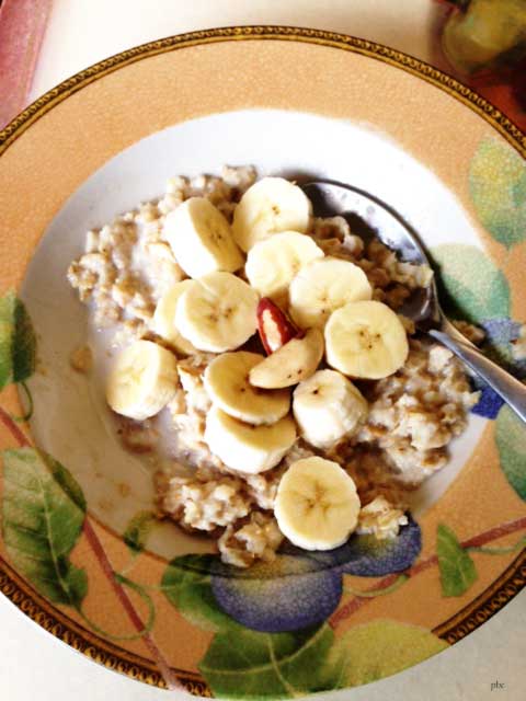 Oatmeal-breakfast