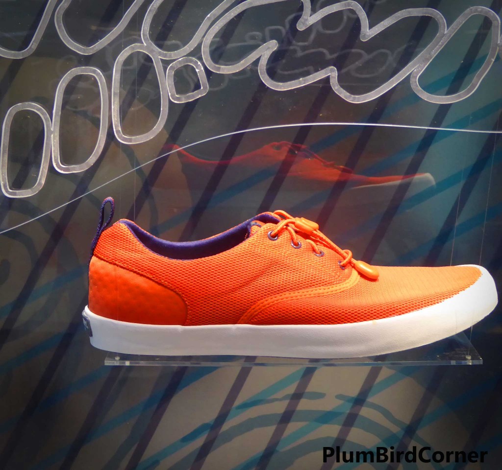 Orange-shoe