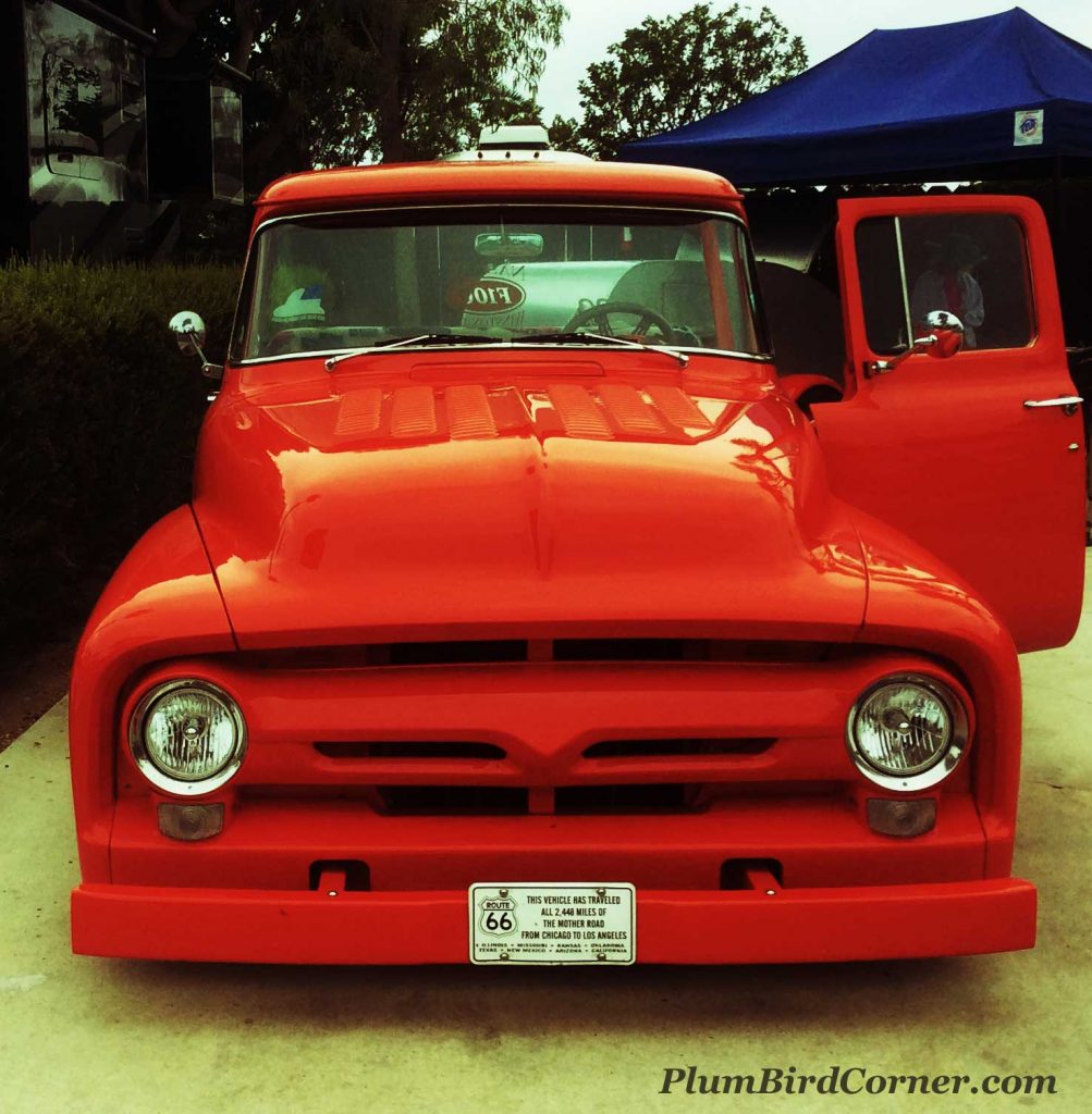 Orange-truck.